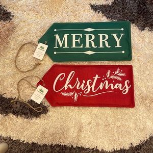 Double-sided Merry Christmas - Happy Holidays door hangers